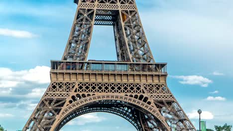 Close-up-view-of-first-section-of-the-Eiffel-Tower-timelapse-in-Paris,-France