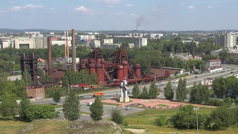 View-of--Nizhny-Tagil-industrial-landscape-with-old-metallurgical-factory-and-sculpture-Steelmaker