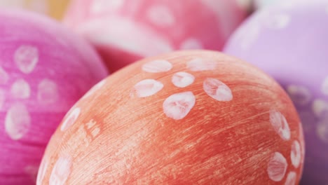 hand-painted-easter-eggs-on-table