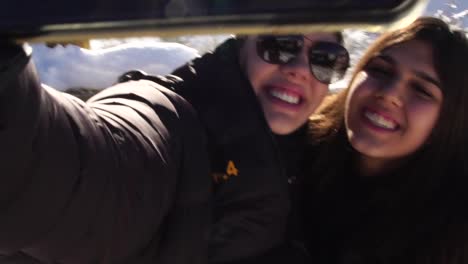 Portrait-of-Sister-Friends-on-Snow