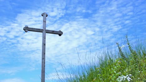 Kreuzigung-von-Jesus-Christus.-Der-Himmelshintergrund.-Religiöse-Konzept.