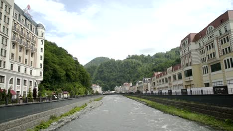 Riverside-Alpine-ski-Resort