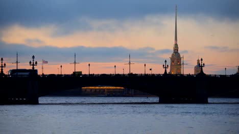 Time-lapse-of-traffic-on-Trinity-bridge-in-Saint-Petersburg,-Russia