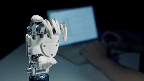 Bionic-hand-with-moving-fingers-is-getting-controlled-from-a-computer