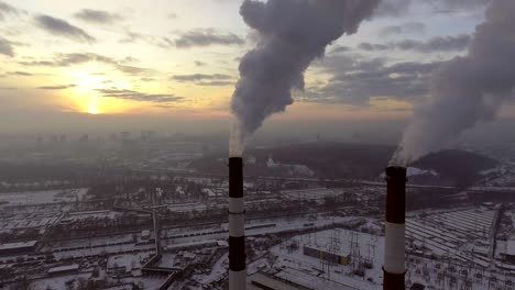 Aerial-view-of-a-factory-Pipes