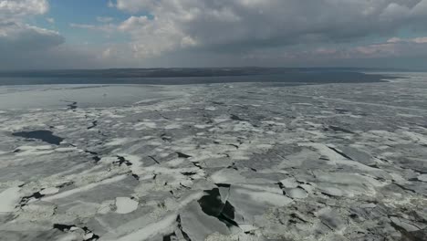 Aerial-photography-of-the-Dnieper-River-from-a-bird's-eye-view.