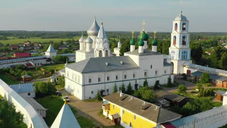 Vista-aérea-del-monasterio-Nikitskaya-Sloboda