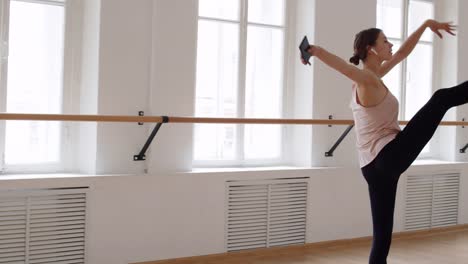 Ballerina-Dancing-in-Ballet-Studio