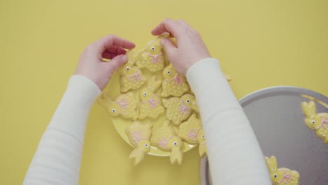 Easter-sugar-cookies-decorated-with-pastel-colors-of-royal-icing.