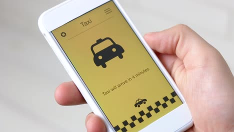 Pedir-taxi-mediante-aplicación-de-smartphone