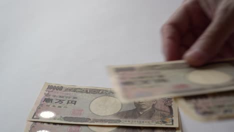 Ten-thousand-Yen-banknote