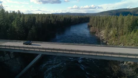 Östliche-Washington-Road-Trip-Antenne-Kreuzung-Brücke