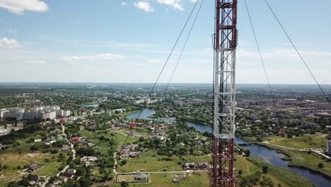 Torre-de-telecomunicaciones-de-radio-TV