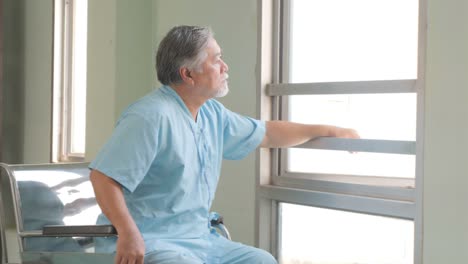 Retired-man-alone-in-a-medical-clinic