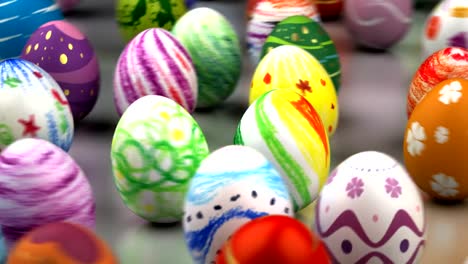 Dancing-Easter-Eggs