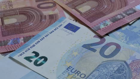 Banken-und-Geld-Hintergrund-der-EU-Währung-auf-Tabelle-4K-2160p-30fps-UltraHD-Footage---viele-verschiedene-Euro-Geld-und-Wirtschaft-Hintergrund-4-K-3840-X-2160-UHD-video