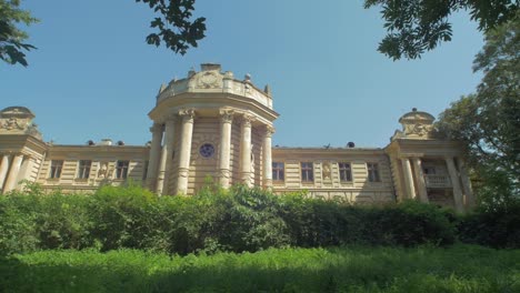 Badeni-Palace-seen-from-the-courtyard