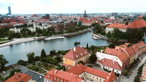 Luftaufnahme-der-berühmte-polnische-Stadt-Breslau