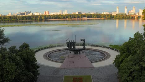 Monument-to-the-founders-of-Kyiv.-Kyi,-Schek,-Horev-and-their-sister-Lybid.