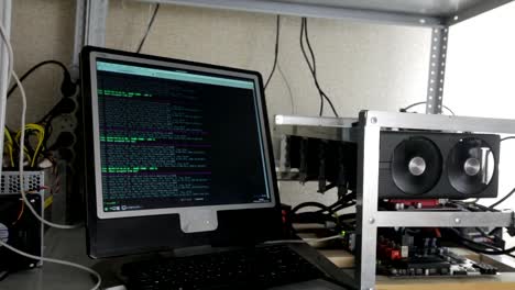 Computer-screen-with-mining-cryptocurrency-data