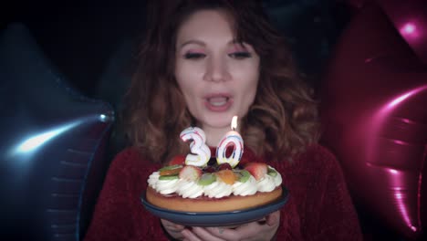4k-Party-Birthday-Girl-Blowing-Cake-Candles-30's