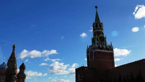 El-Kremlin-en-la-Plaza-Roja-de-Moscú.