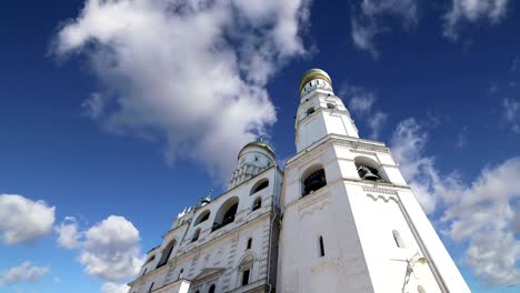 Ivan-the-Great-Bell--against-the-sky.-Moscow-Kremlin,-Russia