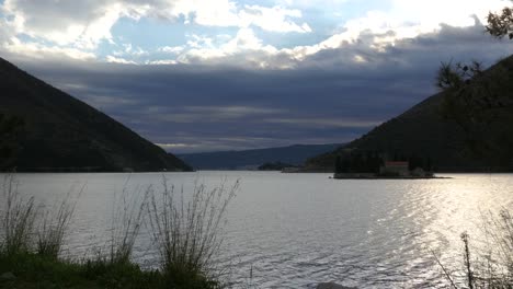 Vista-a-la-bahía-del-mar-Adriático