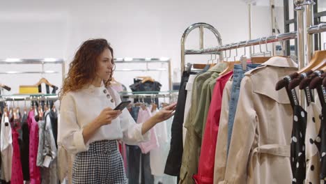 Young-Woman-on-Shopping