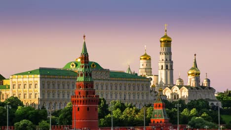 Red-towers-of-the-Moscow-Kremlin.-Russia.