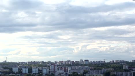 Time-lapse-Sunrise-Sunset-Town-nubes-cielo-aviones