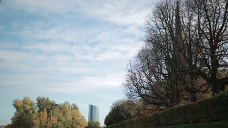 Panorama-of-the-metropolis-with-skyscrapers-river-and-Park.-Germany,-Frankfurt