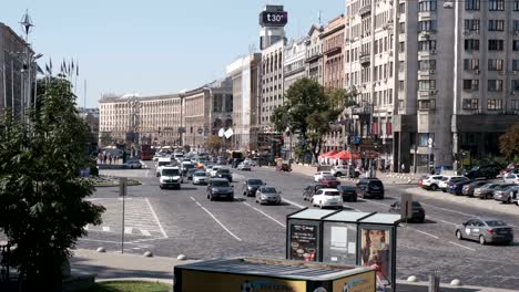 Stadt-Video-Clip-Autoverkehr-in-Kiew