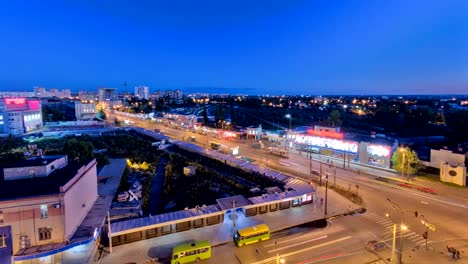 Ciudad-de-Kharkiv-desde-arriba-de-día-a-noche-timelapse.-Ucrania