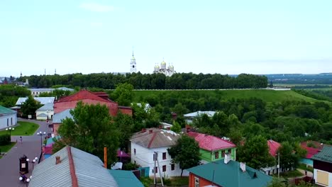 aerial-shot-Assumption-Cathedral-Vladimir-and-pedestrian-zone-on-George-street