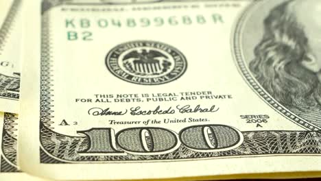 One-Hundred-Dollar-Banknotes