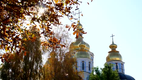 Autumn-season.-Orthodox-Christian-church-and-trees.-Kyiv.