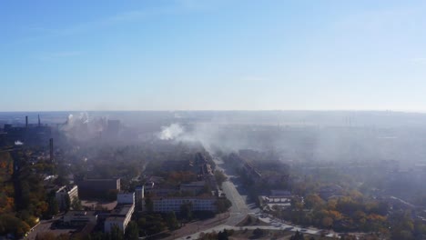 Smog-über-der-Stadt.-Luftaufnahme.