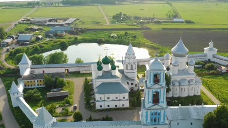 Vista-aérea-del-monasterio-Nikitskaya-Sloboda