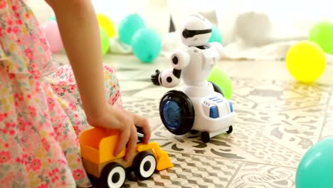 Funny-little-robot-dancing-in-front-of-the-child