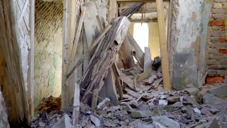 Rubbles-and-falling-wood-blocks-on-the-ceiling