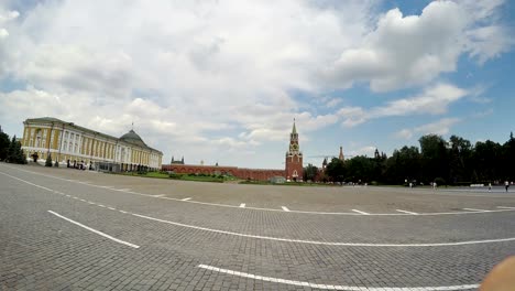 Panorama-del-Kremlin-con-Senado-edificio-en-Moscú,-Rusia