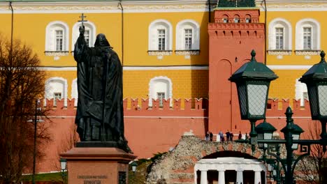 Monument-To-Patriarch-Hermogenes.