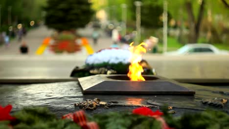 the-eternal-flame-in-Russia