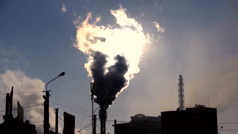 silueta-de-un-tubo-de-humo