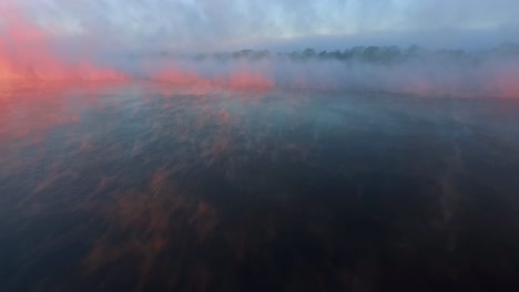 Sonnenaufgang-über-der-Wolga,-Russland