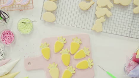 Decorating-Easter-sugar-cookies-with-royal-icing.