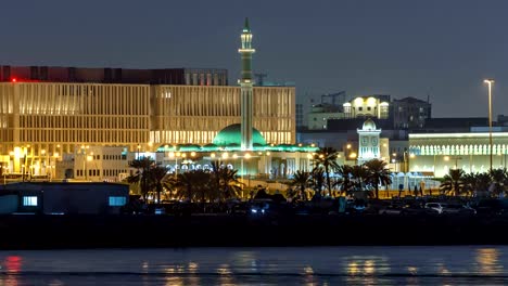 Lapso-de-tiempo-Al-Shouyoukh-Mosque-y-Torre-del-reloj-en-Doha,-Qatar