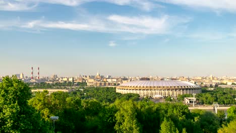 Moscú-la-ciudad-horizonte-timelapse-vista-desde-gorrión-colina,-Time-Lapse-de-Moscú-Rusia-4K