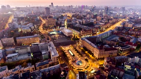 Plaza-de-la-independencia.-Ucrania.-Vista-aérea-del-monumento-a-la-independencia.-Revolución-de-orgullo.-Revolución-naranja.-Centro-de-la-ciudad.-Kyiv.